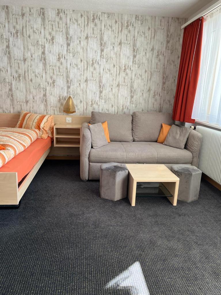 Haus Atlantic ลอยเคอร์บัด ภายนอก รูปภาพ